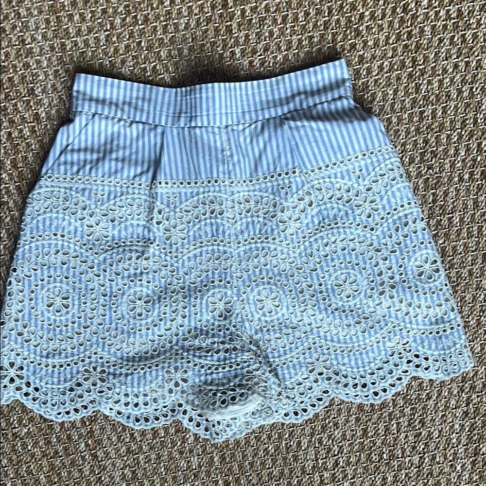 Zimmerman Blue and White embroidered Women's Shorts
Sz 0